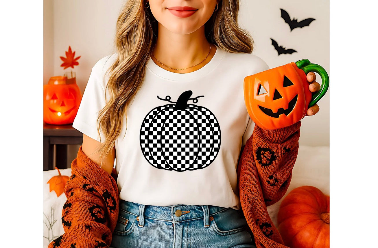T-Shirt, Off White | With Checkered Pumpkin Design! | Perfect For Fall & Halloween!