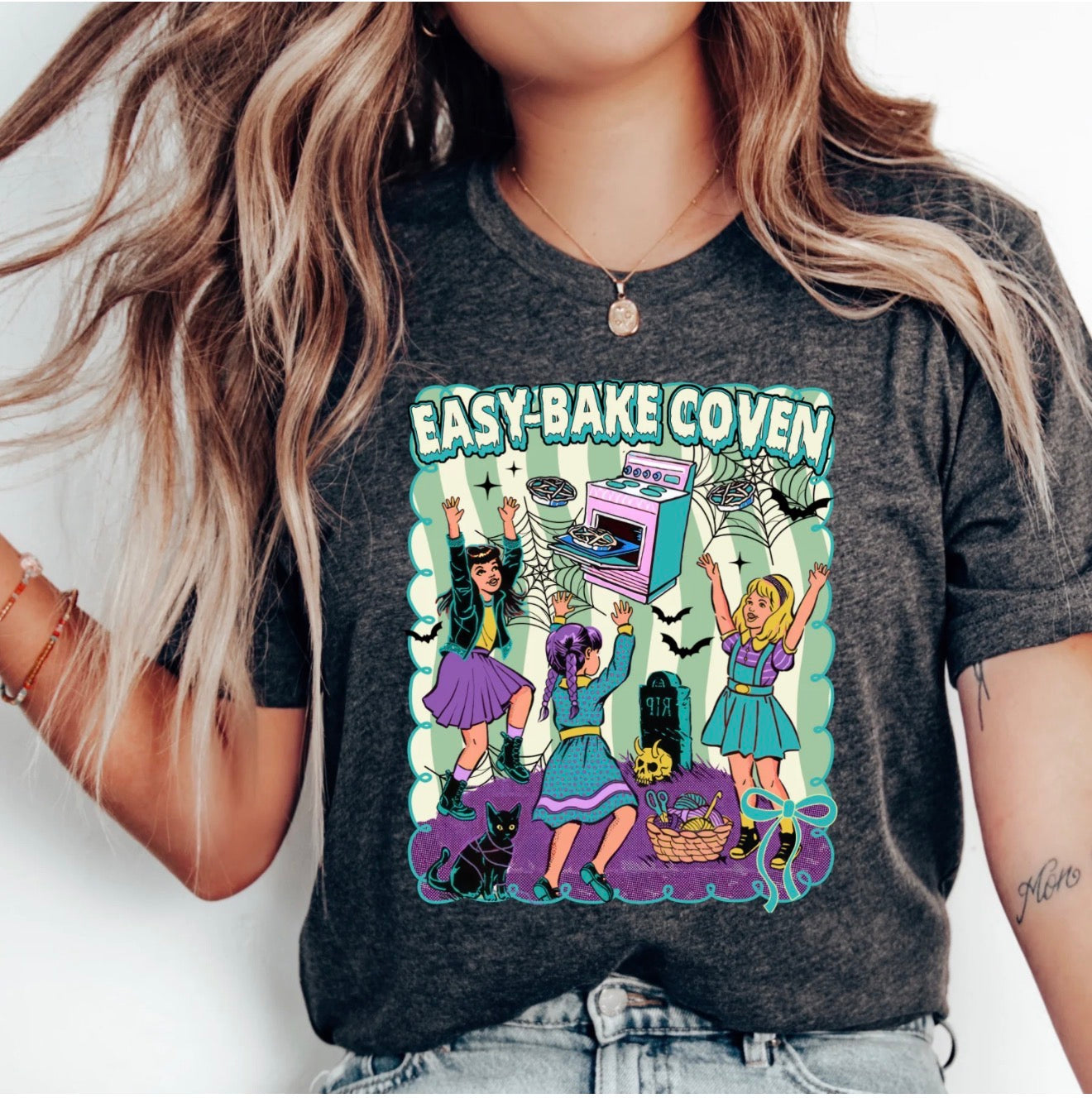 Graphic Tee | T-Shirt | Gray | Halloween | Easy Bake Coven